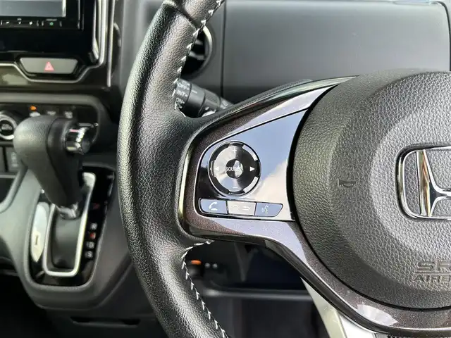 ホンダ Ｎ ＢＯＸ カスタム G L ターボ ホンダセンシング 栃木県 2018(平30)年 1.8万km クリスタルブラックパール ホンダセンシング/純正メモリナビ/フルセグTV/DVD/Bluetooth/バックカメラ/ビルトインETC/両側パワースライドドア/ドライブレコーダー/パドルシフト/アダプティブクルーズコントロール/ステアリングリモコン/スマートキー×2/純正エンジンスターター/LEDヘッドライト/フォグランプ/保証書/取説