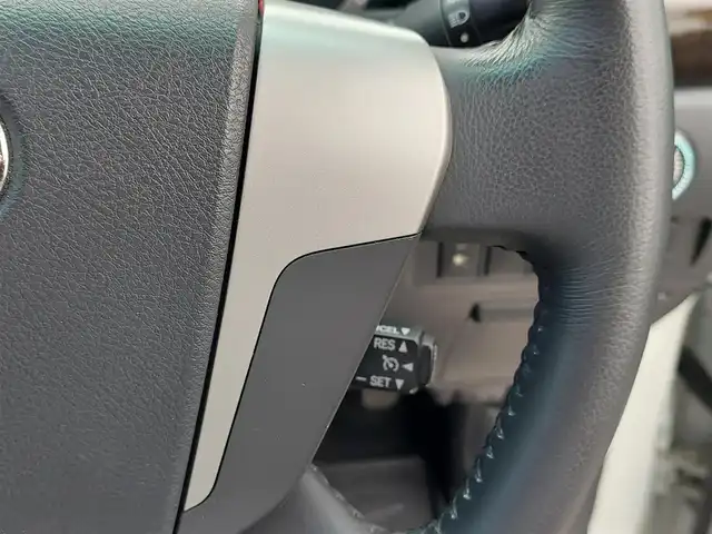 トヨタ アルファード 240S タイプゴールドⅡ 東京都 2014(平26)年 5.3万km ホワイトパールクリスタルシャイン モデリスタエアロ・マフラー/ツインムーンルーフ/パーフェクトダンパーIII/キャラクスLEDテールランプ/社外ドアミラーウィンカー/プッシュスタート/MTモード付きAT/クルーズコントロール/コーナーセンサー/ALPINEナビ/フルセグTV/バックカメラ/ETC/ドライブレコーダー DRC-310/両側パワースライドドア/パワーバックドア/ハーフレザーシート/HIDヘッドライト/オートライト/ドアバイザー/スマートキー