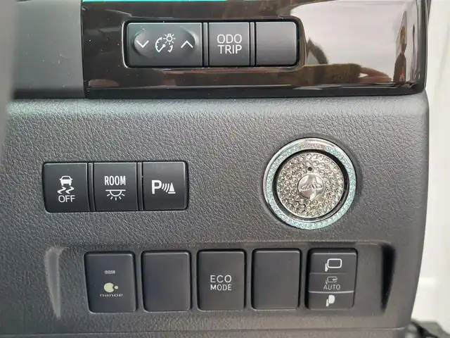 トヨタ アルファード 240S タイプゴールドⅡ 東京都 2014(平26)年 5.3万km ホワイトパールクリスタルシャイン モデリスタエアロ・マフラー/ツインムーンルーフ/パーフェクトダンパーIII/キャラクスLEDテールランプ/社外ドアミラーウィンカー/プッシュスタート/MTモード付きAT/クルーズコントロール/コーナーセンサー/ALPINEナビ/フルセグTV/バックカメラ/ETC/ドライブレコーダー DRC-310/両側パワースライドドア/パワーバックドア/ハーフレザーシート/HIDヘッドライト/オートライト/ドアバイザー/スマートキー