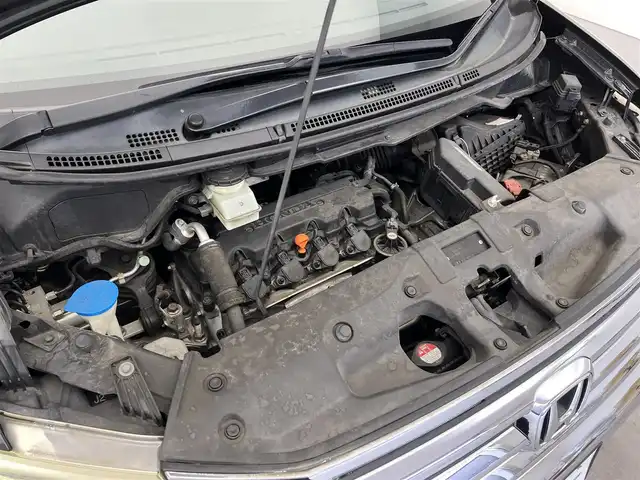 ホンダ ステップワゴン スパーダ Z インターナビセレ 滋賀県 2012(平24)年 11.4万km プレミアムスパークルブラックパール 両側パワースライドドア/純正HDDインターナビ/・CD/DVD/USB/フルセグ/革巻ステアリング/パドルシフト/ステアスイッチ/オートライト/純正１６AW/ETC/電動格納ミラー/ウィンカーミラー