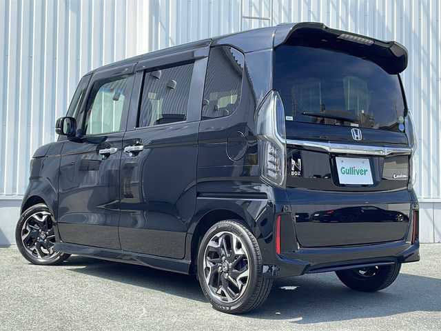 ホンダ Ｎ ＢＯＸ カスタム G L ターボ ホンダセンシング 三重県 2018(平30)年 2.5万km クリスタルブラックパール 純正ディーラーナビ/両側パワースライドドア/バックカメラ/ホンダセンシング/レーダークルーズコントロール/衝突軽減ブレーキ/レーンキープアシスト/前後コーナーセンサー/フルセグTV/Bluetooth/純正ドライブレコーダー/LEDライト/純正15インチアルミ/純正フロアマット/電格ミラー/パドルシフト/禁煙車
