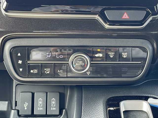 ホンダ Ｎ ＢＯＸ カスタム G L ターボ ホンダセンシング 三重県 2018(平30)年 2.5万km クリスタルブラックパール 純正ディーラーナビ/両側パワースライドドア/バックカメラ/ホンダセンシング/レーダークルーズコントロール/衝突軽減ブレーキ/レーンキープアシスト/前後コーナーセンサー/フルセグTV/Bluetooth/純正ドライブレコーダー/LEDライト/純正15インチアルミ/純正フロアマット/電格ミラー/パドルシフト/禁煙車