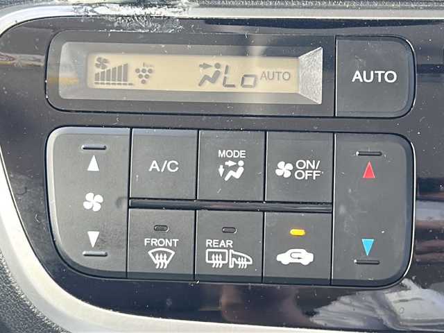 ホンダ Ｎ ＢＯＸ カスタム ターボ SSパッケージ 福岡県 2016(平28)年 6.7万km プレミアムベルベットパープル・パール 社外ナビ7インチ(CN-RS02D)/バックカメラ/シティブレーキアクティブシステム/ビルトインETC/社外360度ドラレコ(DRV-C750)/全席シートヒーター/両側パワースライドドア/HIDヘッドライト/ハーフレザーシート