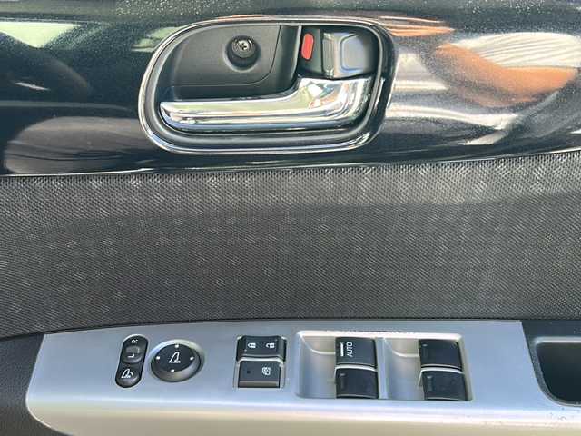 ホンダ Ｎ ＢＯＸ カスタム ターボ SSパッケージ 福岡県 2016(平28)年 6.7万km プレミアムベルベットパープル・パール 社外ナビ7インチ(CN-RS02D)/バックカメラ/シティブレーキアクティブシステム/ビルトインETC/社外360度ドラレコ(DRV-C750)/全席シートヒーター/両側パワースライドドア/HIDヘッドライト/ハーフレザーシート