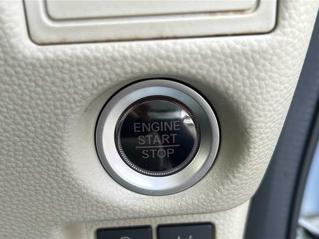 ホンダ Ｎ ＢＯＸ G ホンダセンシング 茨城県 2018(平30)年 4.8万km モーニングミストブルーM ホンダセンシング/レーダークルーズコントロール/TVキャンセラー/LEDオートライト/ビルトインETC/社外SDナビ/バックカメラ/純正14インチアルミホイール/スマートキー/社外SDナビ/　　【BT、CD、DVD、フルセグ】/両側スライドドア/コーナーセンサー