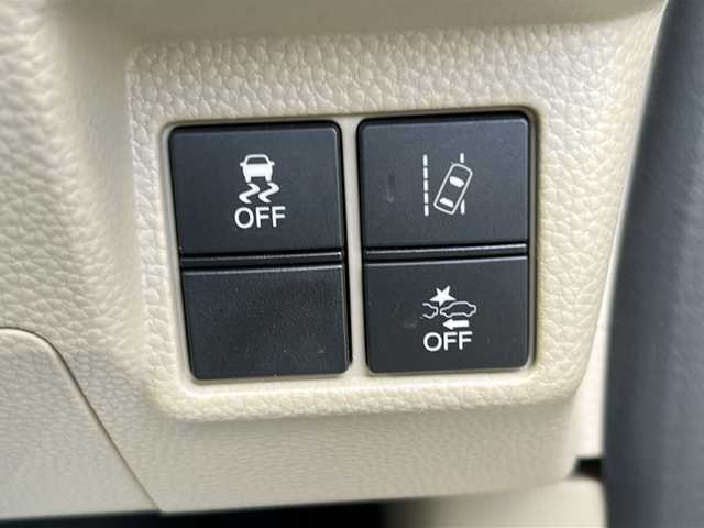 ホンダ Ｎ ＢＯＸ G ホンダセンシング 茨城県 2018(平30)年 4.8万km モーニングミストブルーM ホンダセンシング/レーダークルーズコントロール/TVキャンセラー/LEDオートライト/ビルトインETC/社外SDナビ/バックカメラ/純正14インチアルミホイール/スマートキー/社外SDナビ/　　【BT、CD、DVD、フルセグ】/両側スライドドア/コーナーセンサー