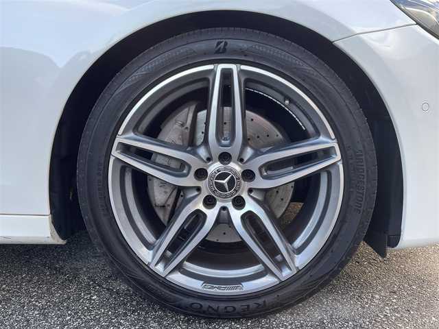 メルセデス・ベンツ Ｅ２００ アバンギャルド スポーツ 福岡県 2018(平30)年 5.2万km ダイヤモンドホワイト レザーＰＫＧ/ブルメスター/禁煙車/パフュームアトマイザー/ＡＣＣ/アクティブレーンキープ/アンビエントライト/インテリジェントライト/黒革シート/全席シートＨ/ｃａｒｐｌａｙ/ａｎｄｒｏｉｄオート
