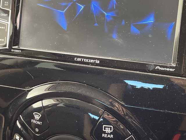 日産 ノート e－パワー メダリスト 山口県 2017(平29)年 2.2万km ダークメタルグレー エマージェンシーブレーキ/車線逸脱警報/前後コーナーセンサー/社外ナビ/　　CD/DVD/Bluetooth/AM/FM/地デジTV/アラウンドビューモニター/ETC/デジタルインナーミラー/純正ドライブレコーダー/ドアバイザー/ハーフレザーシート/プッシュスタート/スマートキー