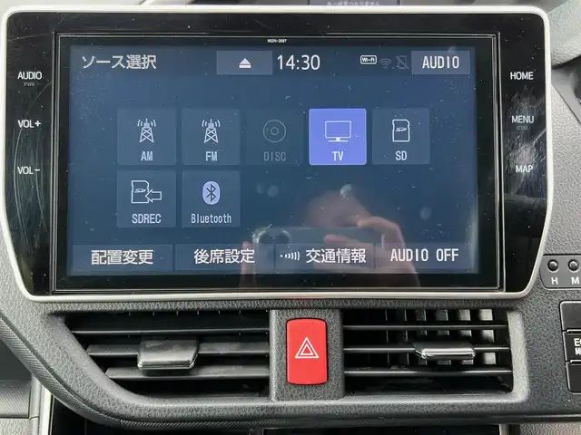 車両画像10