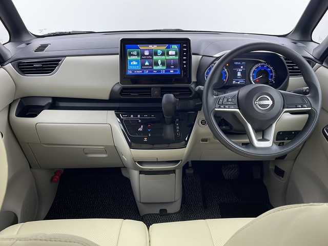 日産 ルークス X 栃木県 2023(令5)年 1.7万km ホワイトパール 純正9インチディスプレイオーディオ/AM FM USB HDMI BT/AppleCarPlay AndroidAuto/ETC/前後ドライブレコーダー/全周囲カメラ/プロパイロット/・衝突軽減ブレーキ/・レーンアシスト/・先行車発進お知らせ/・標識認識機能/・クリアランスソナー/・ふらつき警報/片側パワースライドドア/アイドリングストップ/プラズマクラスター発生装置/オートライト/LEDヘッドライト/オートエアコン/社外14インチアルミホイール/純正フロアマット/スマートキー