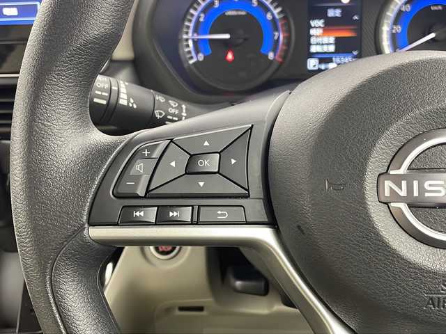 日産 ルークス X 栃木県 2023(令5)年 1.7万km ホワイトパール 純正9インチディスプレイオーディオ/AM FM USB HDMI BT/AppleCarPlay AndroidAuto/ETC/前後ドライブレコーダー/全周囲カメラ/プロパイロット/・衝突軽減ブレーキ/・レーンアシスト/・先行車発進お知らせ/・標識認識機能/・クリアランスソナー/・ふらつき警報/片側パワースライドドア/アイドリングストップ/プラズマクラスター発生装置/オートライト/LEDヘッドライト/オートエアコン/社外14インチアルミホイール/純正フロアマット/スマートキー