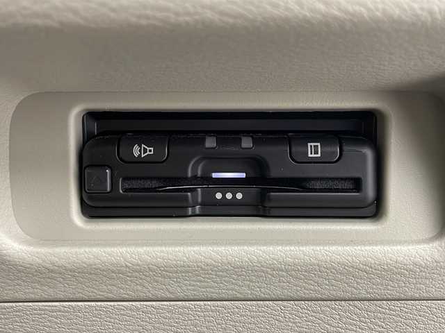 日産 ルークス X 栃木県 2023(令5)年 1.7万km ホワイトパール 純正9インチディスプレイオーディオ/AM FM USB HDMI BT/AppleCarPlay AndroidAuto/ETC/前後ドライブレコーダー/全周囲カメラ/プロパイロット/・衝突軽減ブレーキ/・レーンアシスト/・先行車発進お知らせ/・標識認識機能/・クリアランスソナー/・ふらつき警報/片側パワースライドドア/アイドリングストップ/プラズマクラスター発生装置/オートライト/LEDヘッドライト/オートエアコン/社外14インチアルミホイール/純正フロアマット/スマートキー