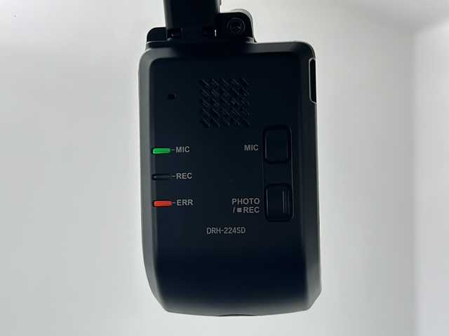 ホンダ Ｎ ＢＯＸ 茨城県 2023(令5)年 0.5万km プラチナホワイトパール 純正ディスプレイオーディオ/バックカメラ/両側パワースライドドア/シートヒーター/クリアランスソナー/ETC/ドライブレコーダー/LEDヘッドライト/ACC/LKA/オートハイビーム