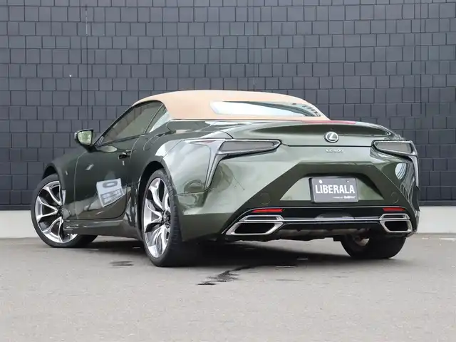 レクサス ＬＣ 500 コンバーチブル 宮城県 2021(令3)年 2.6万km テレーンカーキマイカM 純正ナビ【ＢＴ／ＣＤ／ＤＶＤ／フルセグＴＶ／ＡＵＸ】/３眼ＬＥＤヘッドライト　/ヘッドアップディスプレイ　/レーダークルーズコントロール　/バックカメラ/パドルシフト/レザーシート　/プリクラッシュセーフティ　/クリアランスソナー/レーンキープアシスト/衝突軽減ブレーキ/ブラインドスポットモニター/マークレビンソンサウンドシステム　/オートホールド/前席シートヒーター/エアシート/ネック/前席パワーシート/D席メモリー付き/ステアリングヒーター/純正OP21インチAW/ドライブレコーダー/ＥＴＣ2.0/純正フロアマット/オートマチックハイビーム/フォグランプ