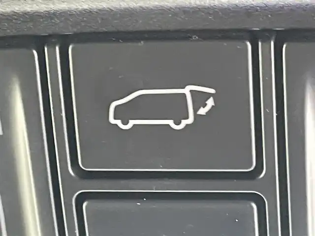 トヨタ ヴェルファイア Z Gエディション 群馬県 2016(平28)年 3.2万km バーニングブラッククリスタルシャインガラスフレーク フリップダウンモニター　ＪＢＬ９インチナビ　バックカメラ　両側パワースライドドア　パワーバックドア　ＬＥＤ　純正１８インチＡＷ　ステアリングリモコン　ドライブレコーダー　ＥＴＣ　スマートキー　禁煙車