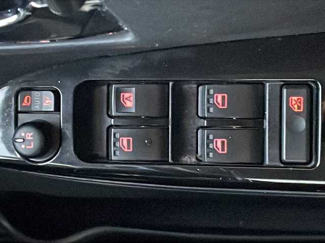 ダイハツ タント カスタム RS SAⅡ 福島県 2015(平27)年 5.4万km パールホワイトⅢ 4WD ターボ 純正ナビ フルセグTV バックカメラ 両側パワースライドドア ETC 衝突軽減ブレーキ HIDヘッドライト フォグランプ オートライト 横滑り防止装置 スマートキー