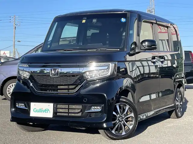 ホンダ Ｎ ＢＯＸ カスタム G L ホンダセンシング 道央・札幌 2017(平29)年 7万km クリスタルブラックパール ４WD/純正ディーラーOPナビ/AM/FM/BT/CD/DVD/フルセグ/ホンダセンシング/衝突被害軽減ブレーキ/横滑り防止装置/レーダークルーズコントロール/レーンキープアシスト/コーナーセンサー/バックカメラ/ビルトインETC/ドライブレコーダー/アイドリングストップ/両側パワースライドドア/前席シートヒーター/ステアリングリモコン/レーダー探知機/プッシュスタート/スマートキー/LEDヘッドライト/オートライト/オートマチックハイビーム/フォグランプ/電動格納ミラー/ヒーテッドドアミラー/ウィンカーミラー/純正フロアマット/ドアバイザー/社外アルミホイール付冬タイヤ積込/155/65/R14/2020年/山6mm