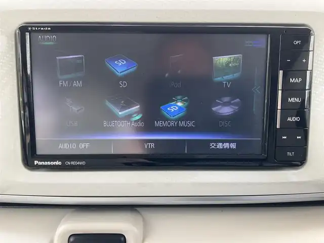 ダイハツ ムーヴ キャンバス X SA Ⅲ 滋賀県 2018(平30)年 5.8万km パールホワイトⅢ/ナチュラルベージュマイカメタリック 2トーン スマートアシストIII/デカールバック（ウッド調）/メックパック/・ドアミラーガーニッシュ/・フロントエンブレムガーニッシュ/パナソニック7インチナビ/Bluetooth、CD、DVD、フルセグテレビ/バックカメラ/両側スライドドア/ETC/前ドライブレコーダー/純正フロアマット/スペアキー有り/取扱説明書/保証書