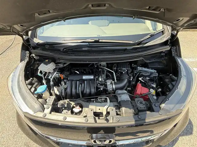 ホンダ フリード ハイブリット G ホンダセンシング 千葉県 2020(令2)年 6.7万km クリスタルブラックパール 純正SDナビ(フルセグTV/CD/DVD/Bluetooth)/両側パワースライドドア/レーダークルーズコントロール/ホンダセンシング/バックカメラ/ビルトインETC/純正LEDヘッドライト/純正フロアマット/オートライト/ステアリングスイッチ/スマートキー/プッシュエンジンスタート