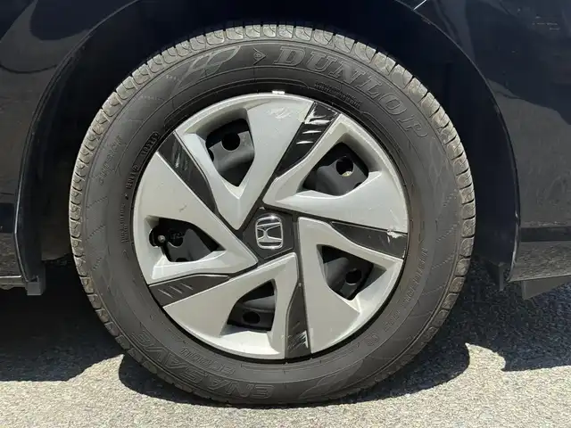 ホンダ フリード ハイブリット G ホンダセンシング 千葉県 2020(令2)年 6.7万km クリスタルブラックパール 純正SDナビ(フルセグTV/CD/DVD/Bluetooth)/両側パワースライドドア/レーダークルーズコントロール/ホンダセンシング/バックカメラ/ビルトインETC/純正LEDヘッドライト/純正フロアマット/オートライト/ステアリングスイッチ/スマートキー/プッシュエンジンスタート