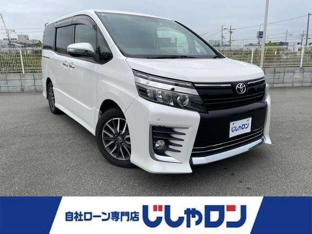トヨタ ヴォクシー ZS 大阪府 2014(平26)年 14.8万km ホワイトパールクリスタルシャイン (株)IDOMが運営する【じしゃロン堺店】の自社ローン専用車両になります。/こちらは現金またはオートローンご利用時の価格です。自社ローンご希望の方は別途その旨お申付け下さい