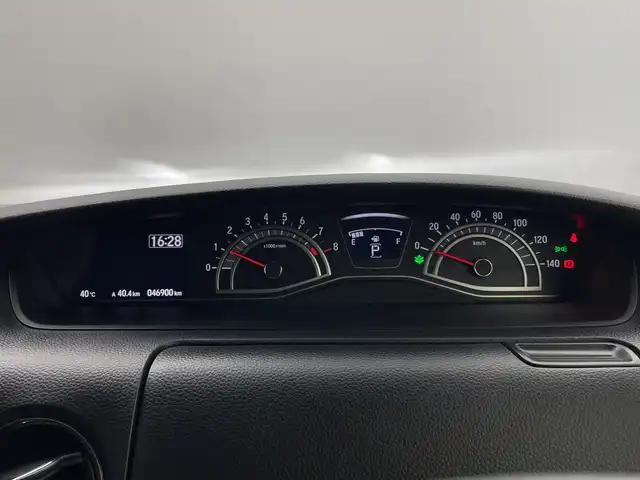 ホンダ Ｎ ＢＯＸ カスタム L 新潟県 2022(令4)年 4.7万km メテオロイドグレーメタリック ホンダセンシング/　●衝突軽減ブレーキ（CMBS）/　●誤発進抑制機能/　●歩行者事故低減ステアリング/　●路外逸脱抑制機能/　●アダプティブクルーズコントロール（ACC）/　●車線維持支援システム（LKAS）/　●先行車発進お知らせ機能/　●標識認識機能/　●後方誤発進抑制機能/　●オートハイビーム/純正ディーラーOPナビ/ステアリングスイッチ/片側パワースライドドア/バックカメラ/オートライト/LEDヘッドライト/電動格納ミラー/ウィンカーミラー/シートヒーター/リアサンシェード/ヘッドライトレベライザー/フロントフォグランプ/シーケンシャルウィンカー/ドアバイザー