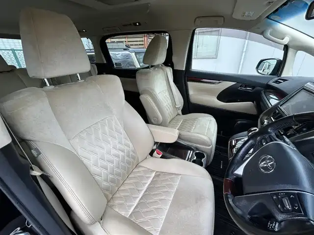 トヨタ ヴェルファイア V 福島県 2017(平29)年 10.5万km バーニングブラッククリスタルシャインガラスフレーク 純正ナビゲーション/型番：NSZT-Y66T/【CD/DVD/SD/BT/TV】/バックカメラ/ビルトインETC/ドライブレコーダー/フリップダウンモニター/両側電動スライドドア/運転席パワーシート/ステアリングリモコン/クルーズコントロール/リアドアサンシェード/LEDオートライト/LEDフォグランプ/純正フロアマット/純正ドアバイザー