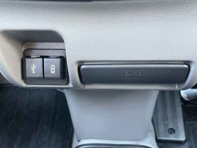 スズキ エブリイ PC 神奈川県 2023(令5)年 3.3万km ブルーイッシュブラックパール3 純正ディスプレイオーディオ/Bluetooth/USB/バックカメラ/両側スライドドア/デュアルカメラブレーキサポート/衝突被害軽減システム/レーンアシスト/オートマチックハイビーム/コーナーセンサー/アイドリングストップ/スペアキー/リモコンキー/純正ラバーフロアマット/スペアタイヤ/ETC/電動格納ミラー/オーバーヘッドコンソール/横滑り防止装置