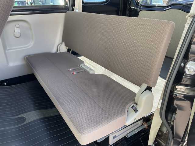 スズキ エブリイ PC 神奈川県 2023(令5)年 3.3万km ブルーイッシュブラックパール3 純正ディスプレイオーディオ/Bluetooth/USB/バックカメラ/両側スライドドア/デュアルカメラブレーキサポート/衝突被害軽減システム/レーンアシスト/オートマチックハイビーム/コーナーセンサー/アイドリングストップ/スペアキー/リモコンキー/純正ラバーフロアマット/スペアタイヤ/ETC/電動格納ミラー/オーバーヘッドコンソール/横滑り防止装置