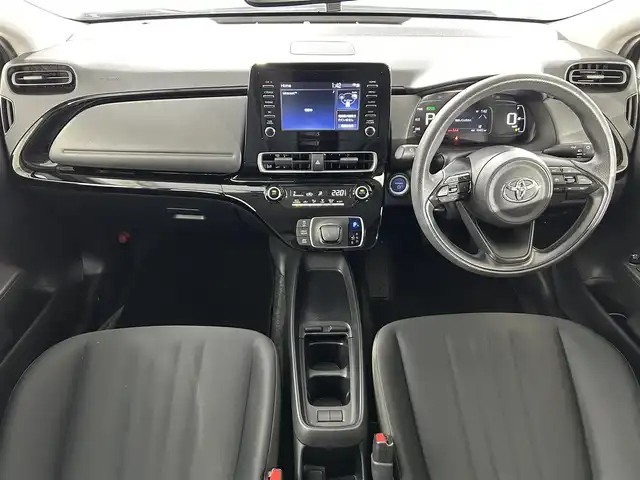 トヨタ アクア X 佐賀県 2021(令3)年 5.4万km シルバーM 純正8インチディスプレイオーディオ/Bluetooth/Mirrorcast/カープレイ/衝突被害軽減システム/レーダークルーズコントロール/レーンアシスト/ロードサインアシスト/オートライト/オートマチックハイビーム/前後ドライブレコーダー/LEDヘッドライト/クリアランスソナー/横滑り防止装置/ビルトインETC/ISOFIX対応シート/スマートキー/プッシュスタート/フロアマット/スペアキー×１/電動格納ミラー/ウィンカーミラー/ドアバイザー