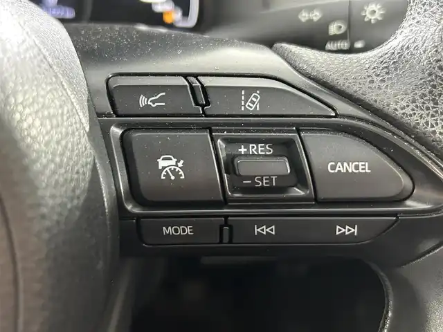 トヨタ アクア X 佐賀県 2021(令3)年 5.4万km シルバーM 純正8インチディスプレイオーディオ/Bluetooth/Mirrorcast/カープレイ/衝突被害軽減システム/レーダークルーズコントロール/レーンアシスト/ロードサインアシスト/オートライト/オートマチックハイビーム/前後ドライブレコーダー/LEDヘッドライト/クリアランスソナー/横滑り防止装置/ビルトインETC/ISOFIX対応シート/スマートキー/プッシュスタート/フロアマット/スペアキー×１/電動格納ミラー/ウィンカーミラー/ドアバイザー