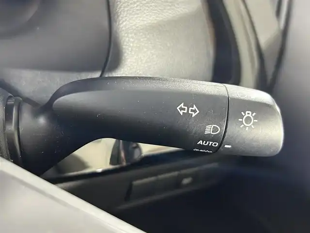 トヨタ アクア X 佐賀県 2021(令3)年 5.4万km シルバーM 純正8インチディスプレイオーディオ/Bluetooth/Mirrorcast/カープレイ/衝突被害軽減システム/レーダークルーズコントロール/レーンアシスト/ロードサインアシスト/オートライト/オートマチックハイビーム/前後ドライブレコーダー/LEDヘッドライト/クリアランスソナー/横滑り防止装置/ビルトインETC/ISOFIX対応シート/スマートキー/プッシュスタート/フロアマット/スペアキー×１/電動格納ミラー/ウィンカーミラー/ドアバイザー