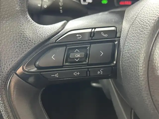 トヨタ アクア X 佐賀県 2021(令3)年 5.4万km シルバーM 純正8インチディスプレイオーディオ/Bluetooth/Mirrorcast/カープレイ/衝突被害軽減システム/レーダークルーズコントロール/レーンアシスト/ロードサインアシスト/オートライト/オートマチックハイビーム/前後ドライブレコーダー/LEDヘッドライト/クリアランスソナー/横滑り防止装置/ビルトインETC/ISOFIX対応シート/スマートキー/プッシュスタート/フロアマット/スペアキー×１/電動格納ミラー/ウィンカーミラー/ドアバイザー