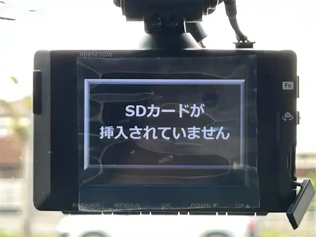 トヨタ クラウン ハイブリッド RS アドバンス 愛媛県 2019(令1)年 6.4万km ホワイトパールクリスタルシャイン 純正ナビ(フルセグTV/BT)/バックカメラ/トヨタセーフティセンス/レーダークルーズコントロール/衝突被害軽減装置/車線逸脱防止装置/ブラインドスポットモニター/クリアランスソナー/ヘッドアップディスプレイ/前席パワーシート/シートヒーター/運転席シートメモリー機能/デジタルインナーミラー/パドルシフト/LEDヘッドライト/オートライト/オートマチックハイビーム/100V/100Wコンセント/電動チルト＆テレスコピック機構/ETC2.0/現状サマー(純正AW)(225/45/R18)/BRIDGESTONE REGNO GR-XII