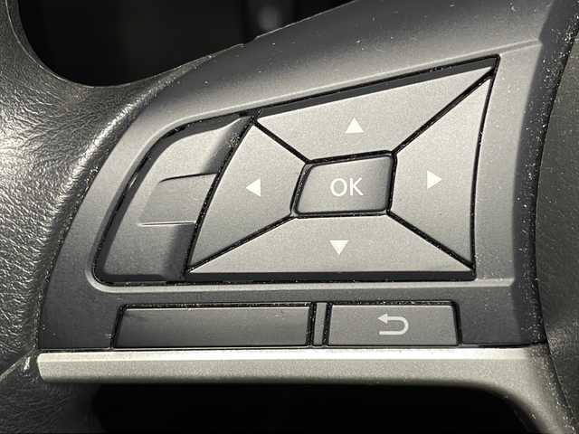 日産 セレナ B 広島県 2021(令3)年 2.2万km ブリリアントシルバー 禁煙車/純正ナビ/アラウンドビューモニター/ドラレコ/ＥＴＣ/ブラインドスポットモニター/オートマチックハイビーム/フルセグ/衝突被害軽減/クルーズコントロール/コーナーセンサー/レーンキープアシスト/踏み間違い防止/エアバッグ(運転席/助手席)/純正15インチホイールキャップ(195/65/R15)