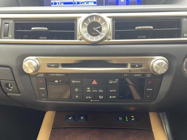 レクサス ＧＳ 450h バージョンL 茨城県 2012(平24)年 4万km ホワイトパールクリスタルシャイン 禁煙車/純正ナビ/・フルセグＴＶ/　(ＴＶキット装着)/・ＣＤ/・ＤＶＤ/ベージュ革シート/・シートヒーター/・エアーシート/後席シートヒーター/パドルシフト/ヘッドアップディスプレイ/ウッドコンビステアリング/ヘッドライトウォッシャー/運転席メモリーパワーシート