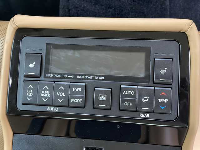 レクサス ＧＳ 450h バージョンL 茨城県 2012(平24)年 4万km ホワイトパールクリスタルシャイン 禁煙車/純正ナビ/・フルセグＴＶ/　(ＴＶキット装着)/・ＣＤ/・ＤＶＤ/ベージュ革シート/・シートヒーター/・エアーシート/後席シートヒーター/パドルシフト/ヘッドアップディスプレイ/ウッドコンビステアリング/ヘッドライトウォッシャー/運転席メモリーパワーシート