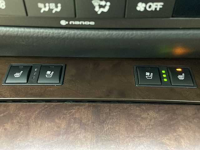 レクサス ＧＳ 450h バージョンL 茨城県 2012(平24)年 4万km ホワイトパールクリスタルシャイン 禁煙車/純正ナビ/・フルセグＴＶ/　(ＴＶキット装着)/・ＣＤ/・ＤＶＤ/ベージュ革シート/・シートヒーター/・エアーシート/後席シートヒーター/パドルシフト/ヘッドアップディスプレイ/ウッドコンビステアリング/ヘッドライトウォッシャー/運転席メモリーパワーシート