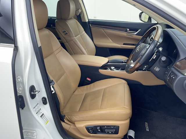 レクサス ＧＳ 450h バージョンL 茨城県 2012(平24)年 4万km ホワイトパールクリスタルシャイン 禁煙車/純正ナビ/・フルセグＴＶ/　(ＴＶキット装着)/・ＣＤ/・ＤＶＤ/ベージュ革シート/・シートヒーター/・エアーシート/後席シートヒーター/パドルシフト/ヘッドアップディスプレイ/ウッドコンビステアリング/ヘッドライトウォッシャー/運転席メモリーパワーシート