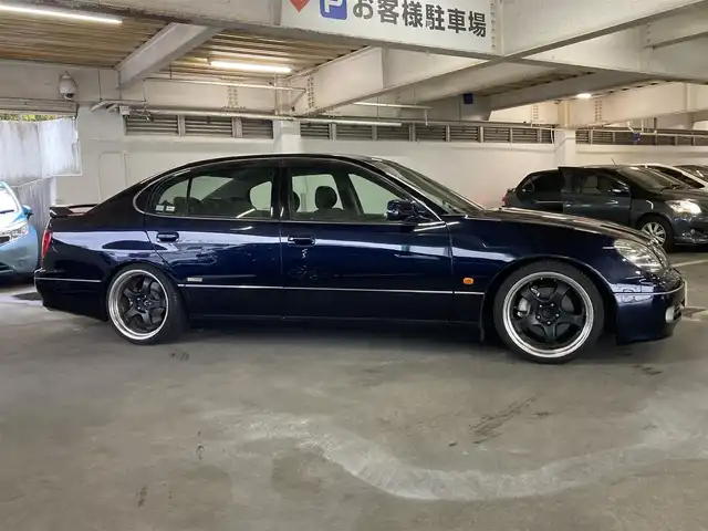 車両画像16