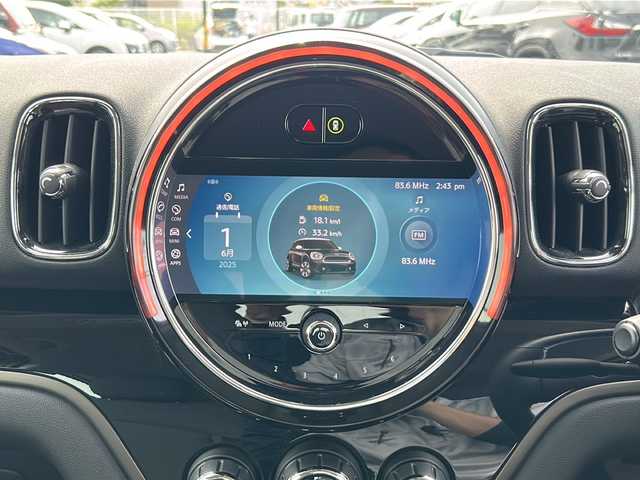 ＭＩＮＩ ＢＭＷ ミニ クロスオーバー クーパー D エッセンシャルトリム 岐阜県 2022(令4)年 3.7万km グレー 純正ナビ　/バックカメラ　/ディーゼル　/ターボ　/ルーフレール　/ＬＥＤヘッドライト　/クルコン　/スマートキー　/ハーフレザーシート　/シートヒーターＤ＋Ｎ席　/前後ドラレコ　/純正ＡＷ　/ワンオーナー　/ＭＴ付きＡＴ