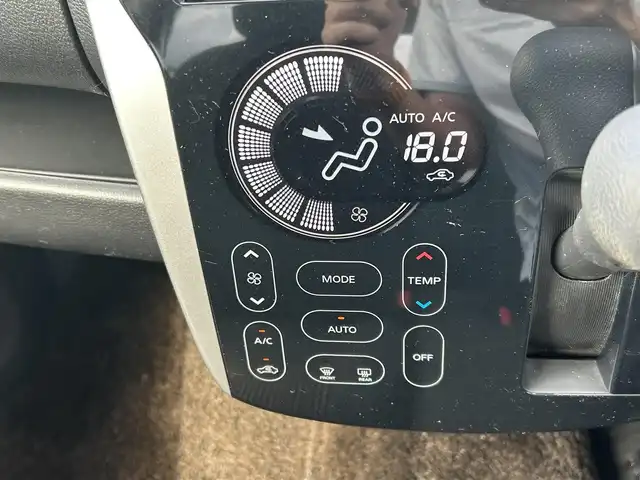 三菱 ｅＫカスタム Tセーフティプラスエディション 岡山県 2018(平30)年 7.8万km シルキーホワイト 登録時走行距離77420km/4WD/ワンオーナー/純正ナビ/フルセグTV(AM.FM.CD.DVD.TV.BT)/全方位カメラ/シートヒーター/クリアランスソナー/衝突軽減ブレーキ/クルーズコントロール/レーンキープアシスト/オートライト/オートマチックハイビーム/アイドリングストップ/15インチ純正AW/純正フロアマット
