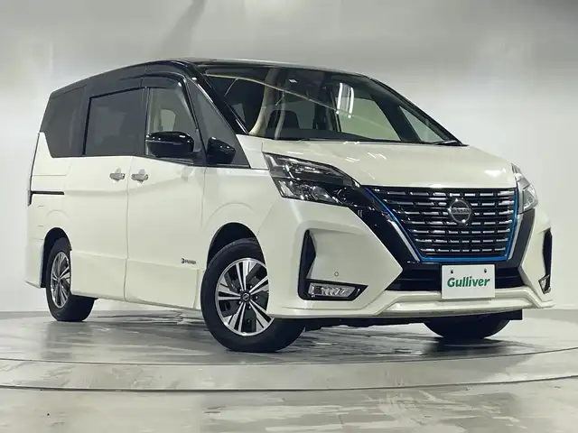 日産 セレナ e－パワー ハイウェイスター V 神奈川県 2020(令2)年 8.1万km ブリリアントホワイトパール 2トーン ディーラーオプション9インチナビ・フルセグ・Blu-ray・DVD・CD・SD・MSV・Bluetoorh/アラウンドビューカメラ/ナビ連動純正前後ドライブレコーダー/ナビ連動ビルトインETC/デジタルインナーミラー/革巻きステアリング/ステアリングリモコン/プロパイロット/各席用充電USBポート/左右後席ドアサンシェード/両側パワースライドドア/ハンズフリーオートスライドドア/デュアルバックドア/ハーフレザー調シート/純正フロアマット/ドアバイザー/キセノンヘッドライト/フォグランプ
