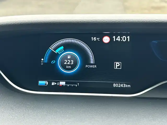 日産 セレナ e－パワー ハイウェイスター V 神奈川県 2020(令2)年 8.1万km ブリリアントホワイトパール 2トーン ディーラーオプション9インチナビ・フルセグ・Blu-ray・DVD・CD・SD・MSV・Bluetoorh/アラウンドビューカメラ/ナビ連動純正前後ドライブレコーダー/ナビ連動ビルトインETC/デジタルインナーミラー/革巻きステアリング/ステアリングリモコン/プロパイロット/各席用充電USBポート/左右後席ドアサンシェード/両側パワースライドドア/ハンズフリーオートスライドドア/デュアルバックドア/ハーフレザー調シート/純正フロアマット/ドアバイザー/キセノンヘッドライト/フォグランプ