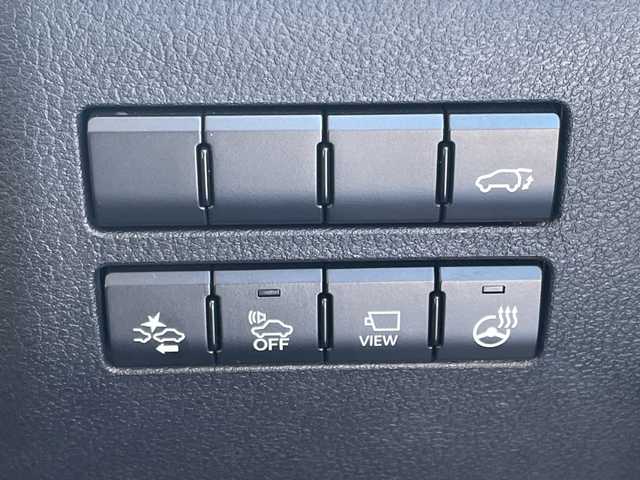 レクサス ＮＸ 300h バージョンL 道央・札幌 2016(平28)年 7.9万km ソニッククォーツ ・４WD/・プリクラッシュ/・純正SDナビ/ラジオ・ＣＤ・ＤＶＤ・ＵＳＢ・ＡＵＸ・ＢＴ・フルセグＴＶ/・バックカメラ/・サイドカメラ/・横滑り防止装置/・車両接近通報装置/・シートヒーター/・エアシート/・ステアリングヒーター/・積込み夏タイヤ/・全席パワーシート/・電動リアゲート/・ＷＡＣ/・ドライブレコーダー/・純正エンジンスターター/・パドルシフト/・フォグランプ/・ETC2.0（ビルトイン）