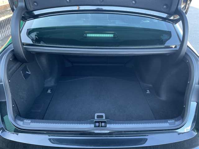 レクサス ＩＳ 300h Fスポーツ モードブラックS 茨城県 2022(令4)年 2.5万km グラファイトブラックガラスフレーク 純正12.3型ナビ/Bluetooth/フルセグTV/全周囲カメラ/ビルトインETC2.0/ドライブレコーダー/メモリー付きパワーシート/ハーフレザーシート/シートヒーター/エアシート/横滑り防止装置/レーンキープアシスト/レーダークルーズコントロール/オートライト/オートマチックハイビーム/LEDヘッドライト/ブラインドスポットモニター/ステアリングヒーター/パーキングアシスト/専用BBS鍛造アルミホイール