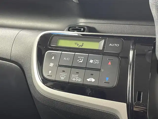 ホンダ Ｎ ＢＯＸ G SSパッケージ 福井県 2015(平27)年 7.2万km スマートブラック SDナビゲーション/【AM/FM/CD/Bluetooth/フルセグTV】/バックカメラ/ETC/プッシュスタート/スマートキー/スペアキー/チップアップシート/ベンチシート