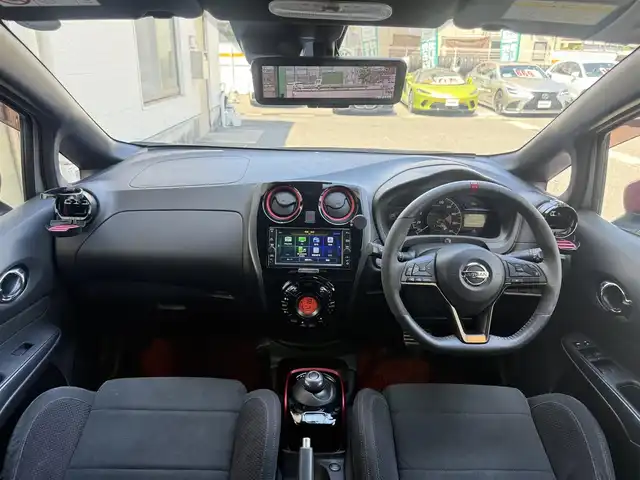 日産 ノート e－パワー ニスモ 愛知県 2020(令2)年 3.7万km ブリリアントシルバー /禁煙//ワンオーナー//インテリジェントルームミラー//純正メモリナビ//フルセグ//CD/DVD/SD/USB/BT/iPod/AUX/AM/FM//アラウンドビューモニター//ニスモエアロ//クリアランスソナー//エマージェンシーブレーキ//LDW//ACC//横滑り防止//LEDオートライト//ステアリングスイッチ//スマートキー//プッシュスタート//ETC//ECOモード//ISOFIX//純正16AW//純正ドアバイザー/フロアマット//保証書//取扱説明書//スペアキー//ディーラー記録簿