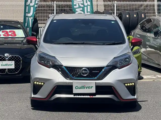 日産 ノート e－パワー ニスモ 愛知県 2020(令2)年 3.7万km ブリリアントシルバー /禁煙//ワンオーナー//インテリジェントルームミラー//純正メモリナビ//フルセグ//CD/DVD/SD/USB/BT/iPod/AUX/AM/FM//アラウンドビューモニター//ニスモエアロ//クリアランスソナー//エマージェンシーブレーキ//LDW//ACC//横滑り防止//LEDオートライト//ステアリングスイッチ//スマートキー//プッシュスタート//ETC//ECOモード//ISOFIX//純正16AW//純正ドアバイザー/フロアマット//保証書//取扱説明書//スペアキー//ディーラー記録簿
