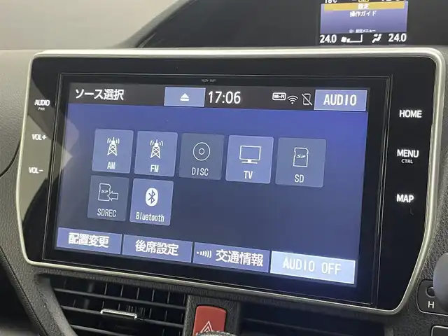 トヨタ ノア Si ダブルバイビーⅡ 埼玉県 2020(令2)年 6.5万km ブラック 純正10インチナビ　/ CD DVD 地デジTV Bluetooth/純正12.1インチフリップダウンモニター　/プリクラッシュセーフティ/レーンディパーチャーアラート/クルーズコントロール/クリアランスソナー /両側パワースライドドア　/LEDオートライト　/純正ドライブレコーダー　/ETC/スマートキー